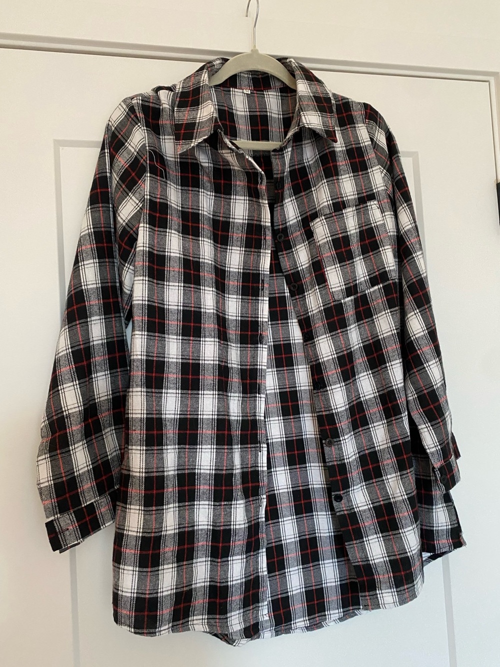 Women’s Black & White Plaid Button-Up Shirt/Jacket